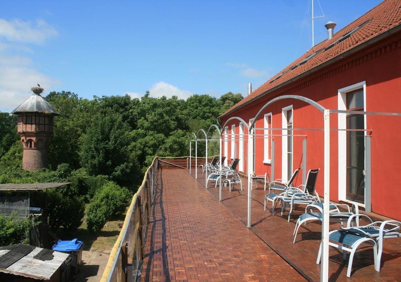Landhotel Storchenkrug Rühstädt Zewnętrze zdjęcie